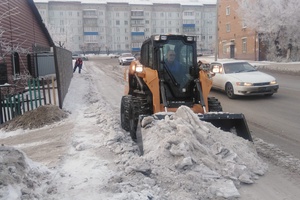 С начала сезона зимнего содержания дорог коммунальщики вывезли почти 25 тысяч кубометров снега