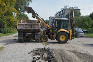 В Белове начался ремонт участка переулка Толстого