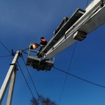 В Белове ремонтируют светодиодные светильники, установленные в рамках энергосервисного контракта