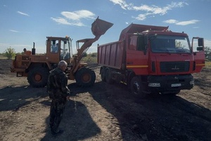 В Белове вывозят свалки